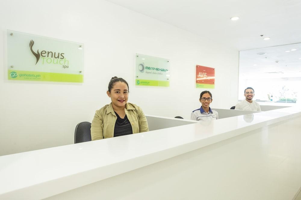 Go Hotels Ermita, Manilla Buitenkant foto