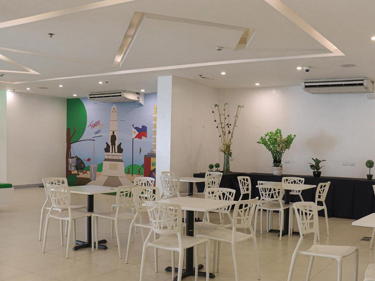 Go Hotels Ermita, Manilla Buitenkant foto