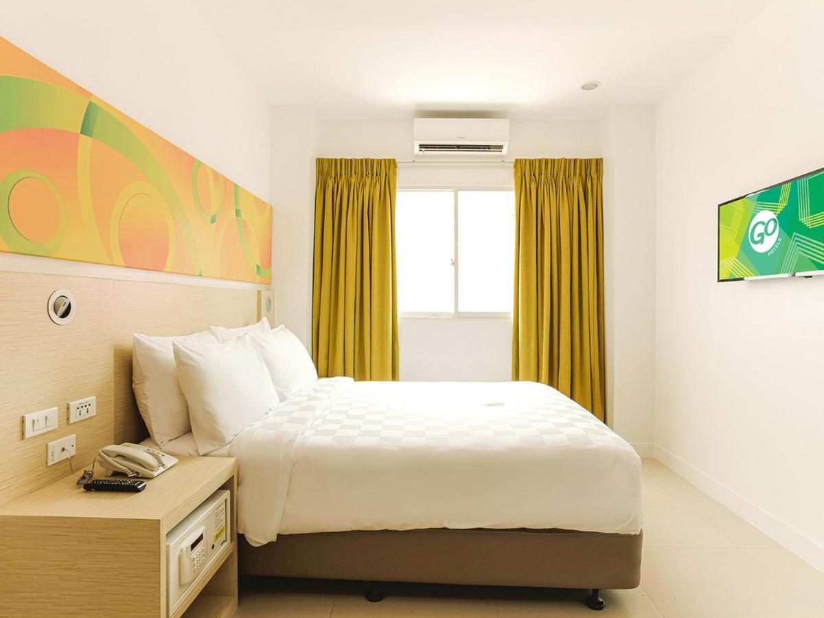 Go Hotels Ermita, Manilla Buitenkant foto