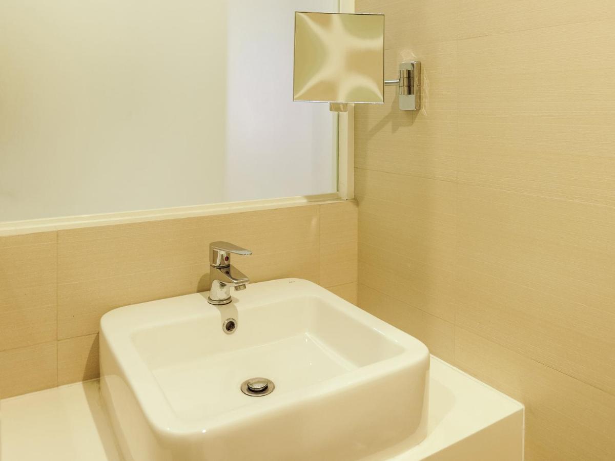 Go Hotels Ermita, Manilla Buitenkant foto